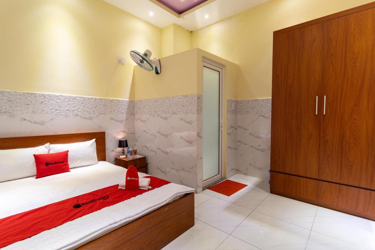 Reddoorz Near Etown 4 Otel Ho Şi Min Dış mekan fotoğraf